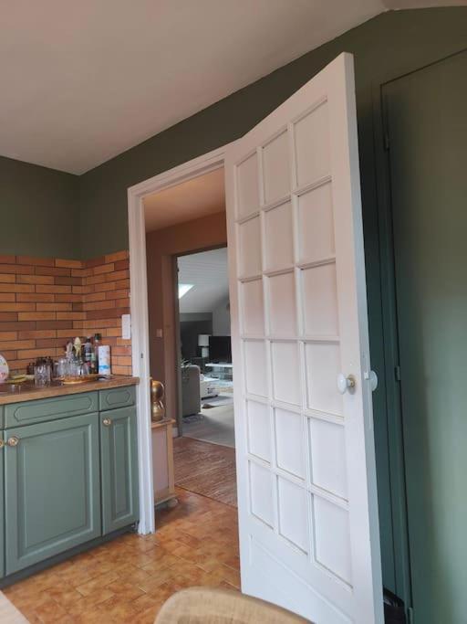 Appartement Dans Maison Cognin Exteriör bild